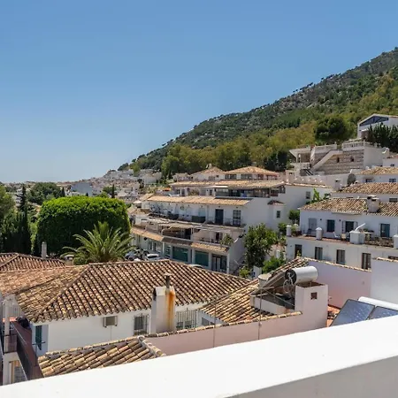 Modern Gem With Large Terrace And Sea Views Apartment *