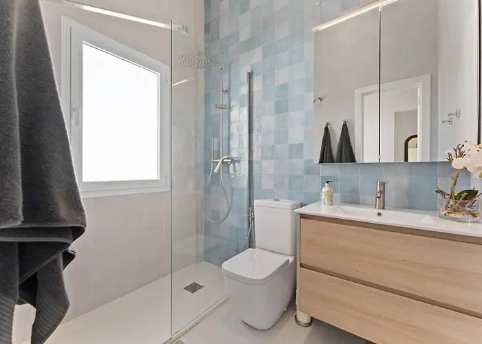 Modern Gem With Large Terrace And Sea Views Lägenhet Mijas